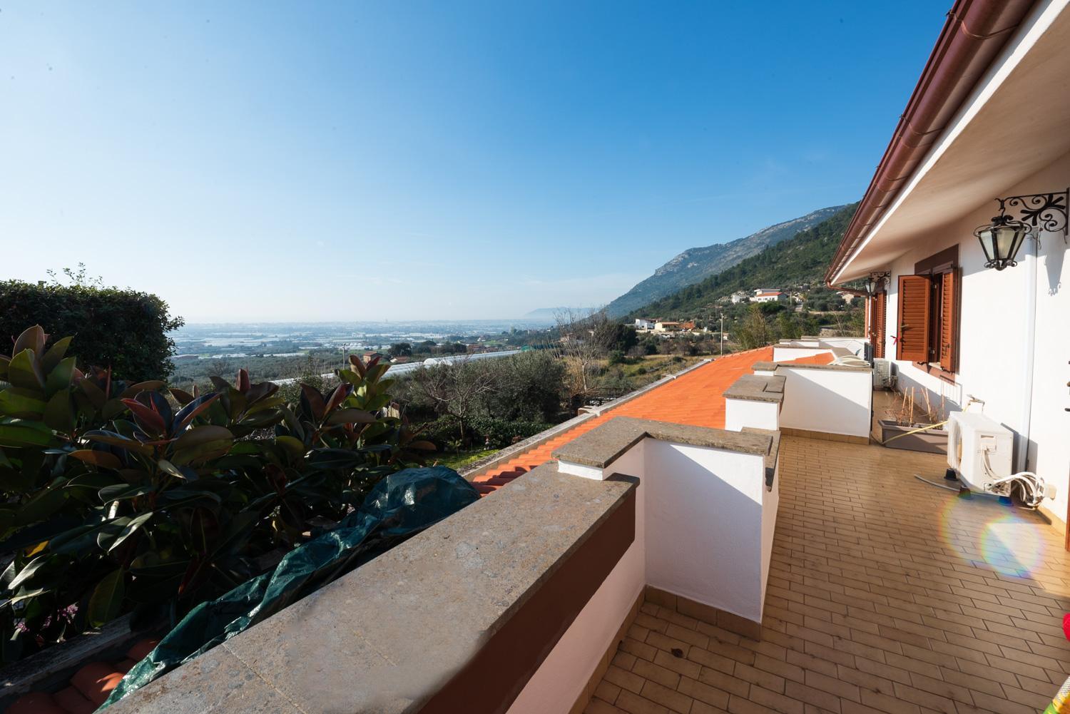 Villa Ida Bed & Breakfast Terracina Buitenkant foto
