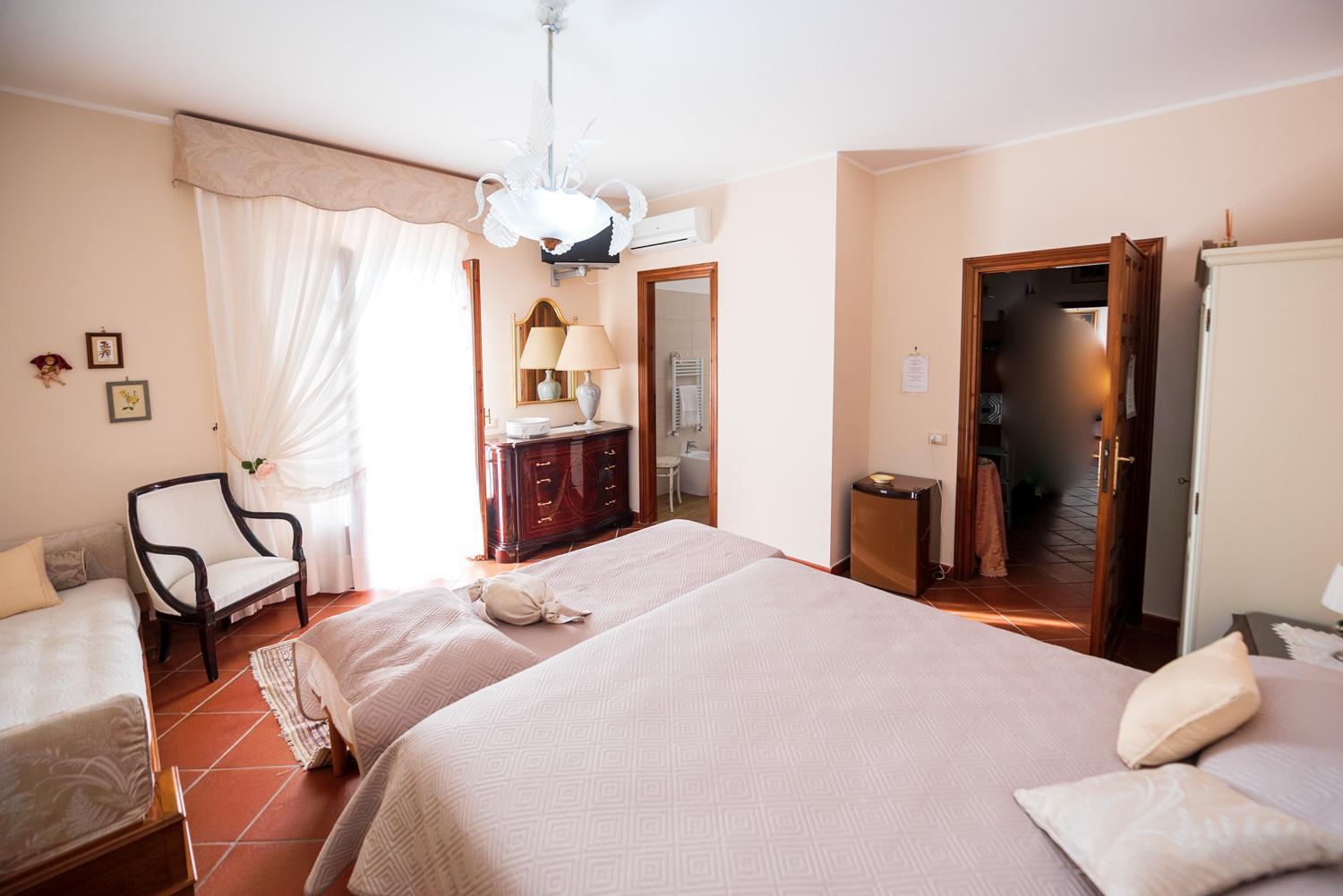 Villa Ida Bed & Breakfast Terracina Buitenkant foto