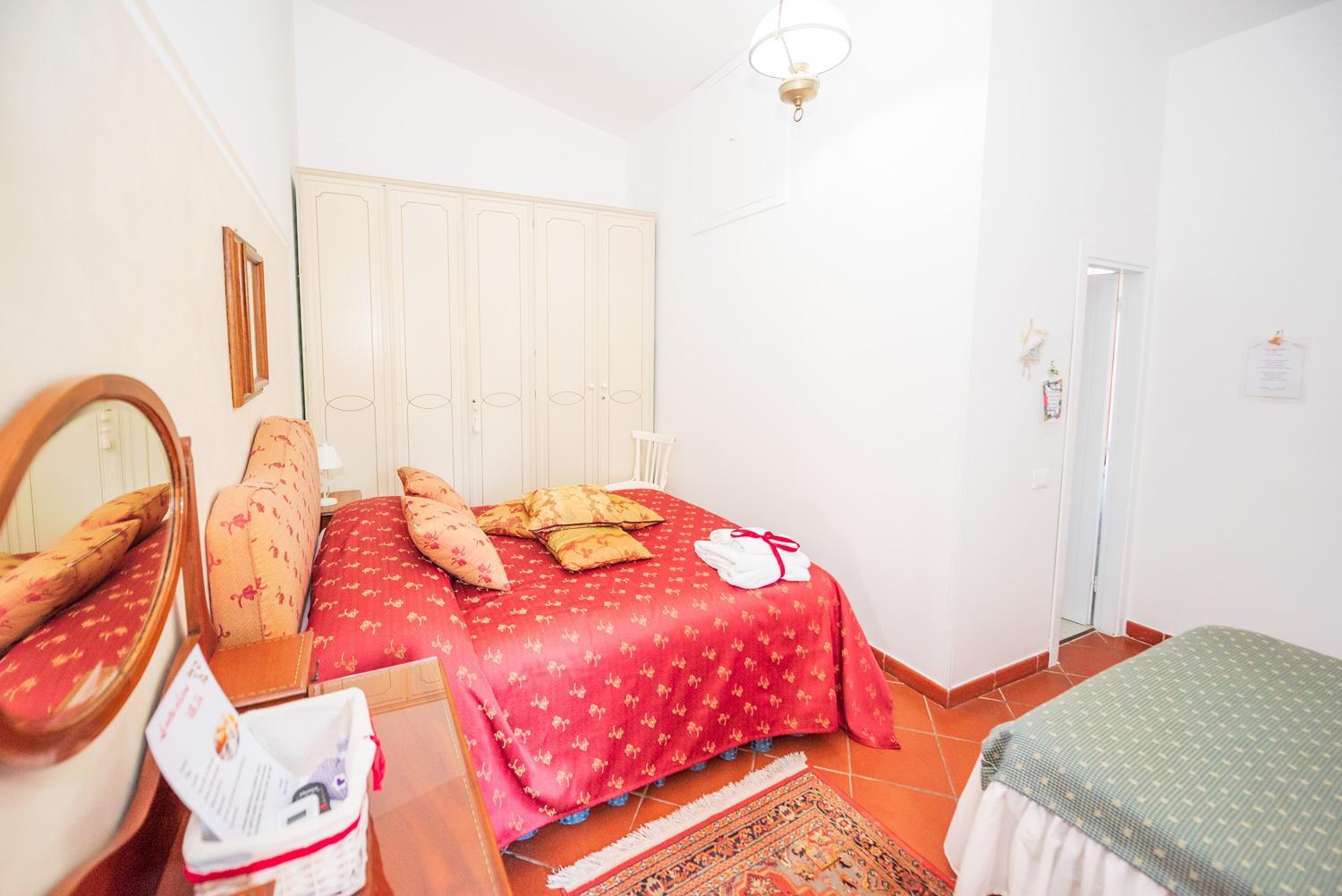 Villa Ida Bed & Breakfast Terracina Buitenkant foto